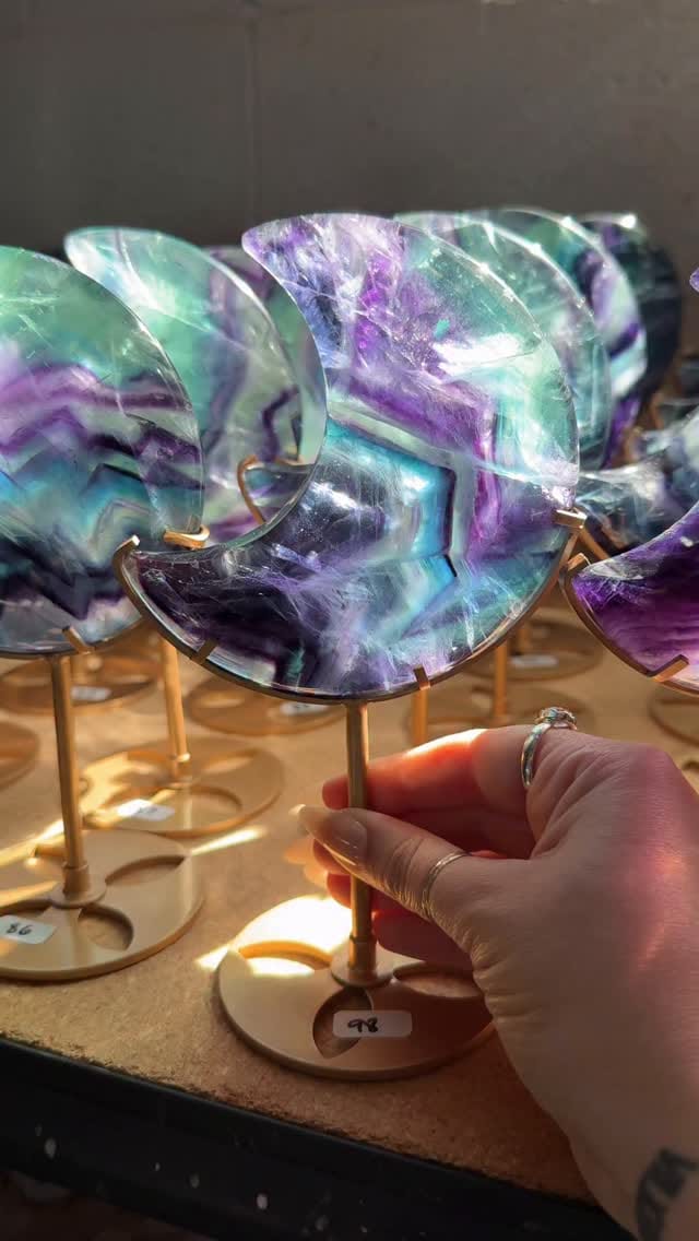 Post 2 by Sapphire & Sage on Instagram (video)