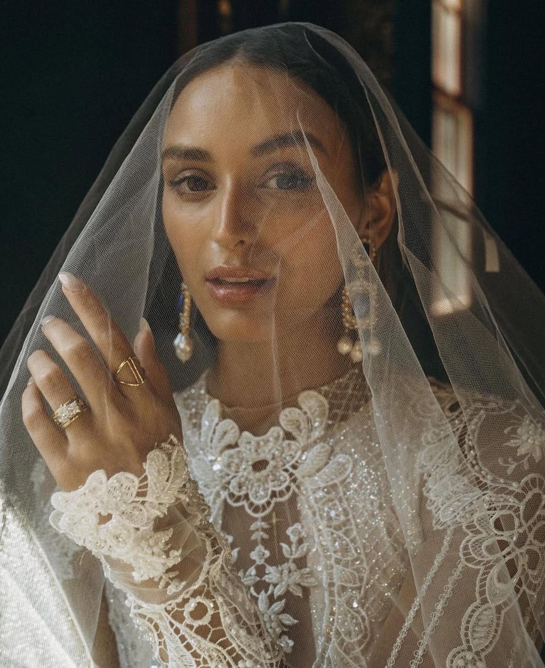 Post 10 by The Dress Theory Bridal Shop on Instagram (carousel)