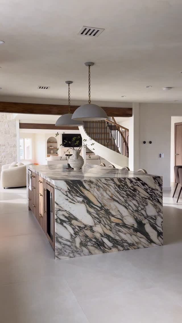 Post 2 by Küche+Cucina | Kitchen Design on Instagram (video)