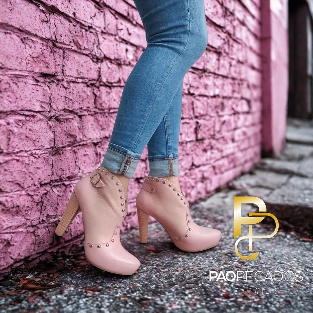 Post 6 by Pao Pecados | Tienda de Calzado 👠 on Instagram (carousel)