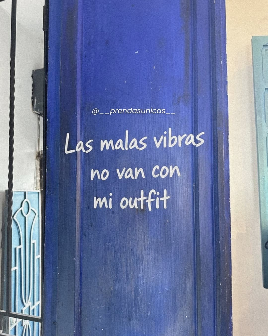 Post 8 by PRENDAS ÚNICAS THRIFT SHOP on Instagram (image)