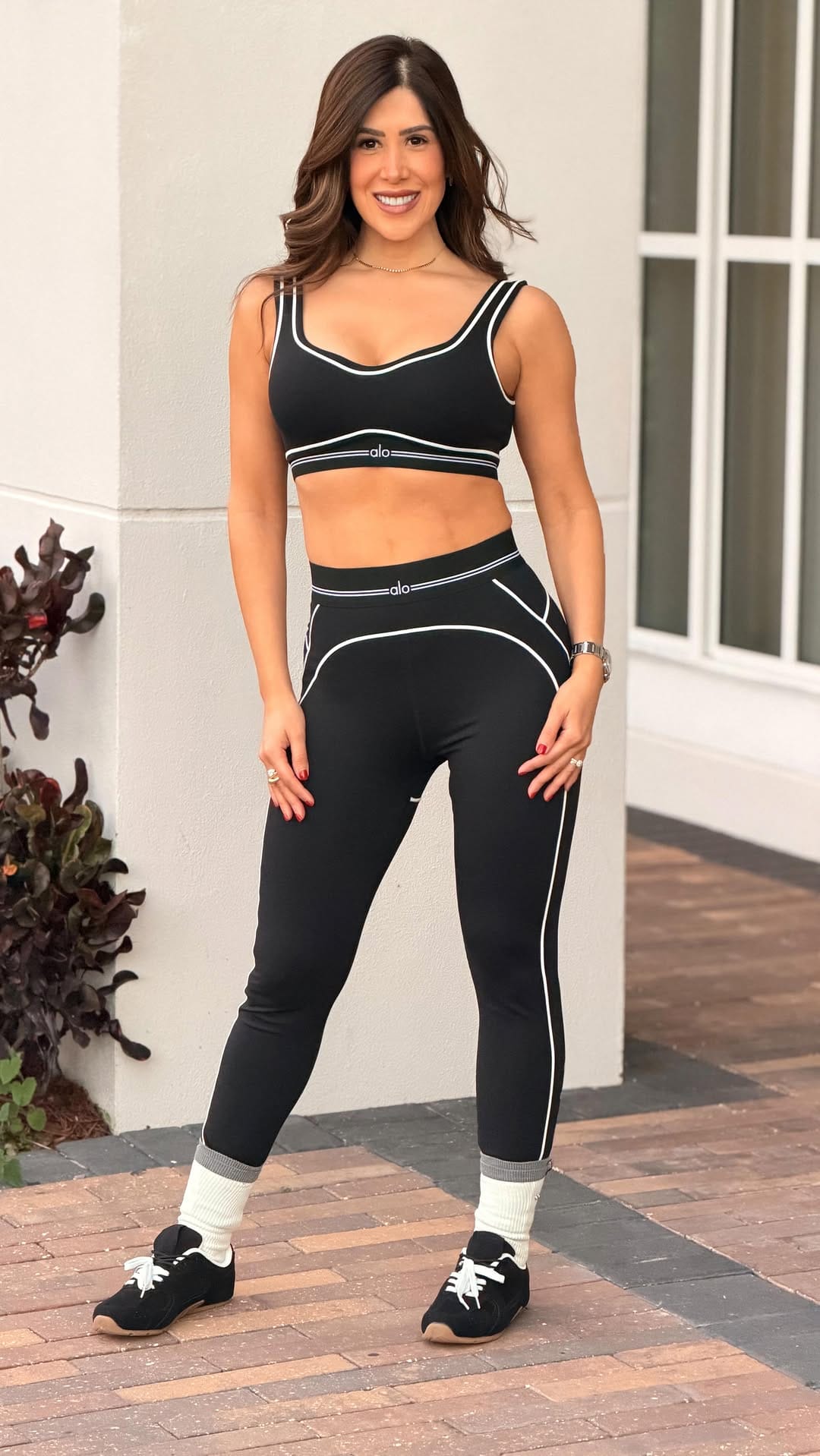 Post 6 by Calipso Boutique Miami on Instagram (video)