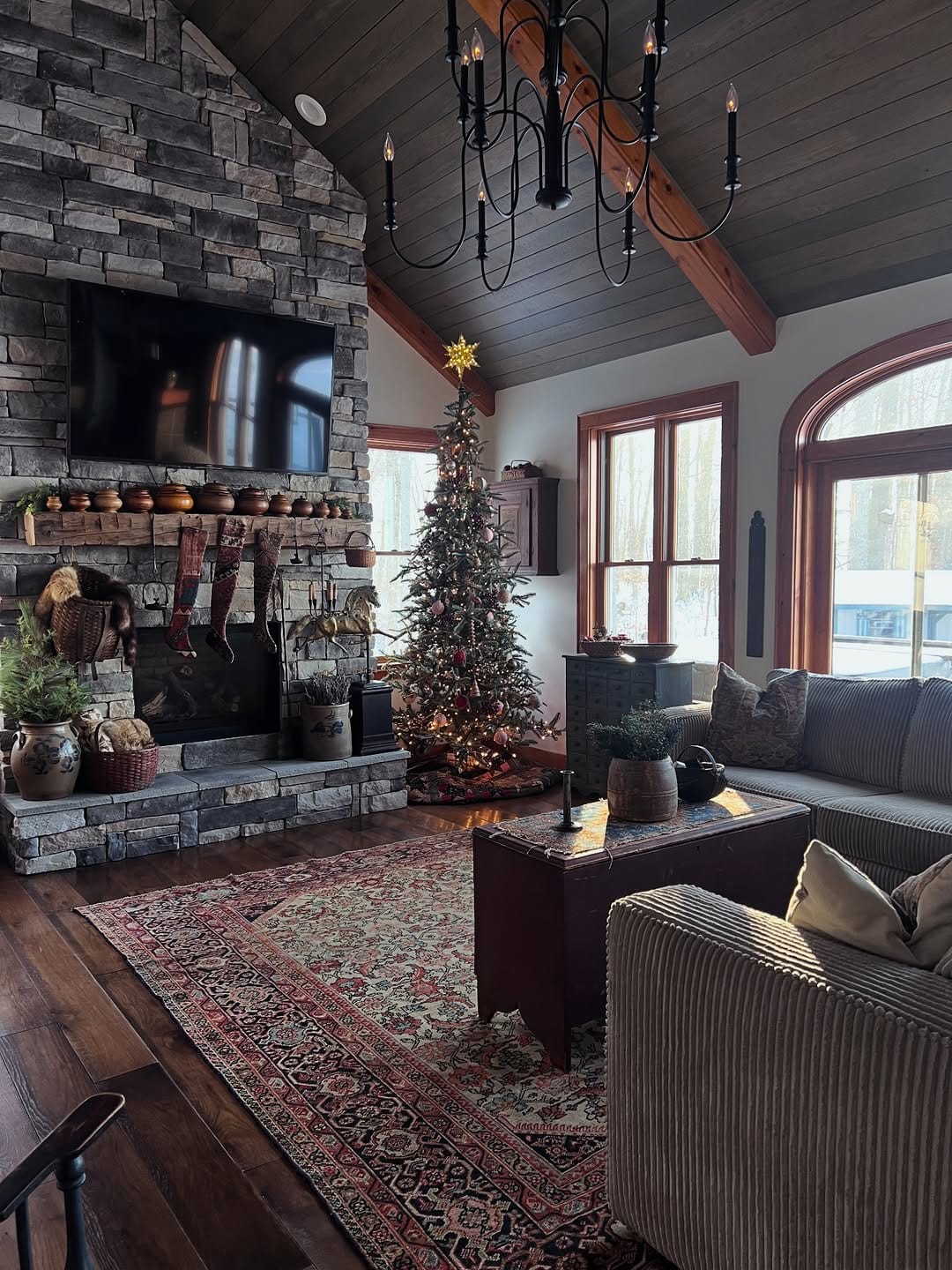 Post 8 by Laura Ellington | The Southern Loom Vintage Rugs on Instagram (image)