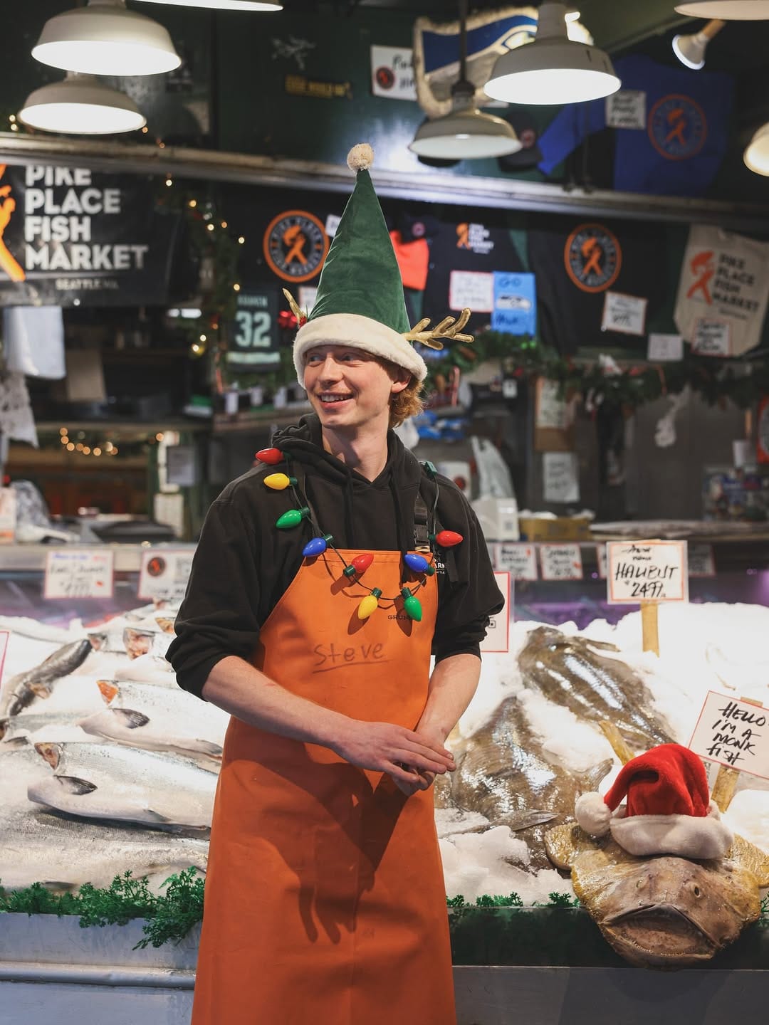 Post 10 by Pike Place Fish Market on Instagram (image)