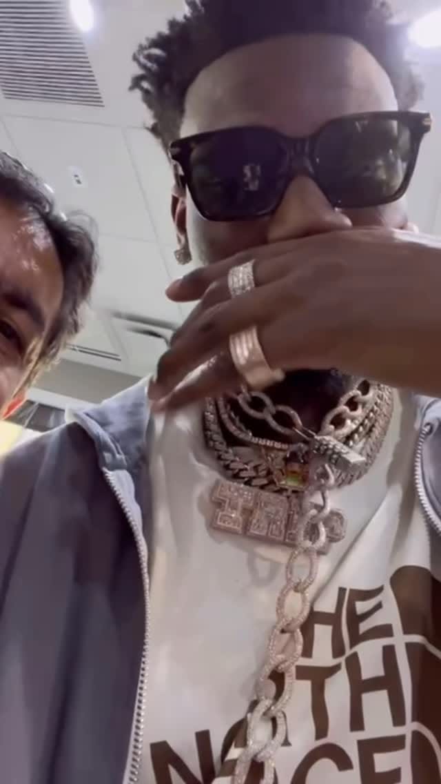 Post 8 by Capri Jewelers Arizona on Instagram (video)