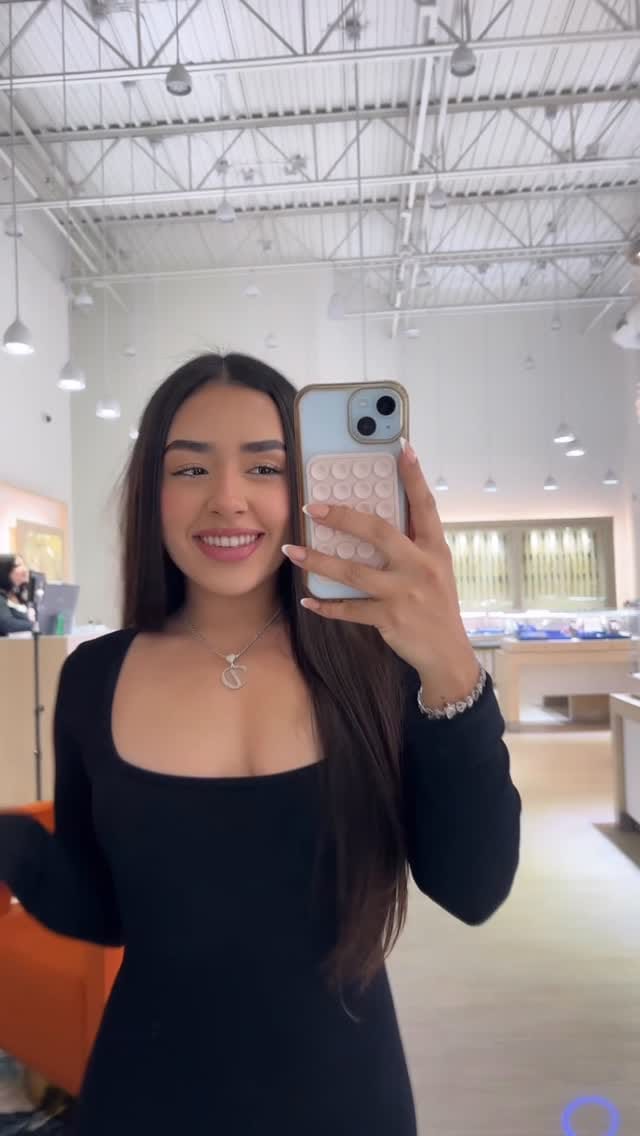 Post 1 by Capri Jewelers Arizona on Instagram (video)