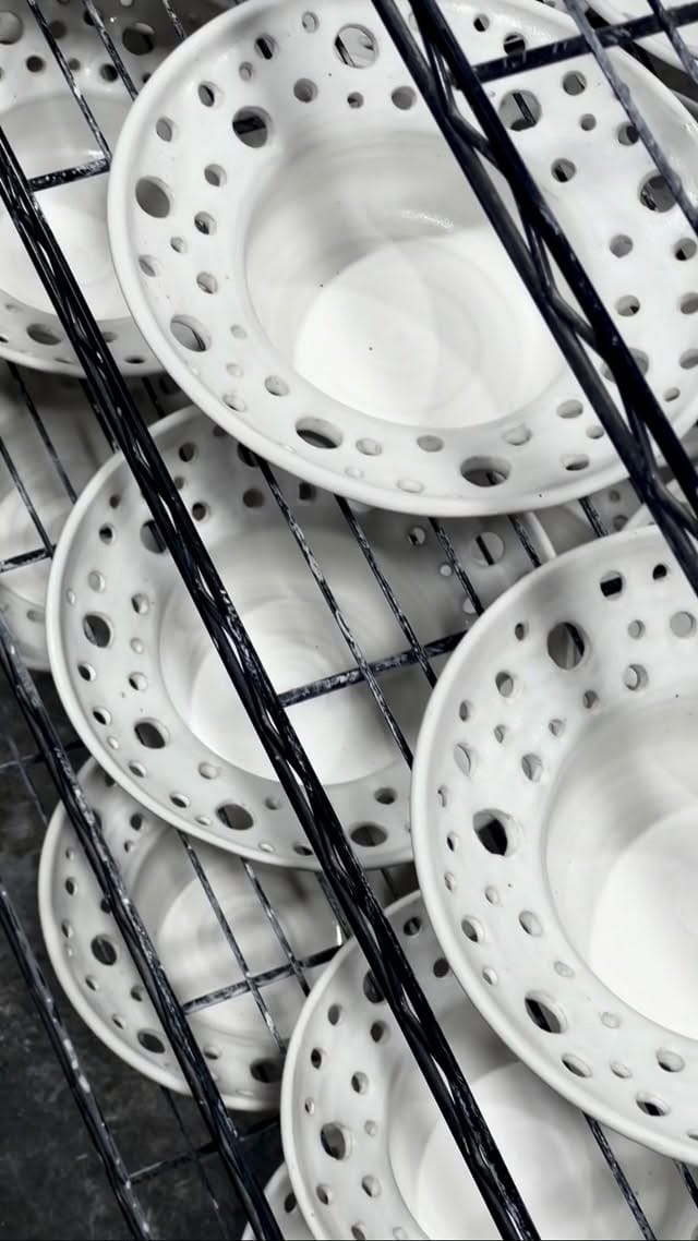 Post 4 by RVPottery | Handmade Pottery on Instagram (video)
