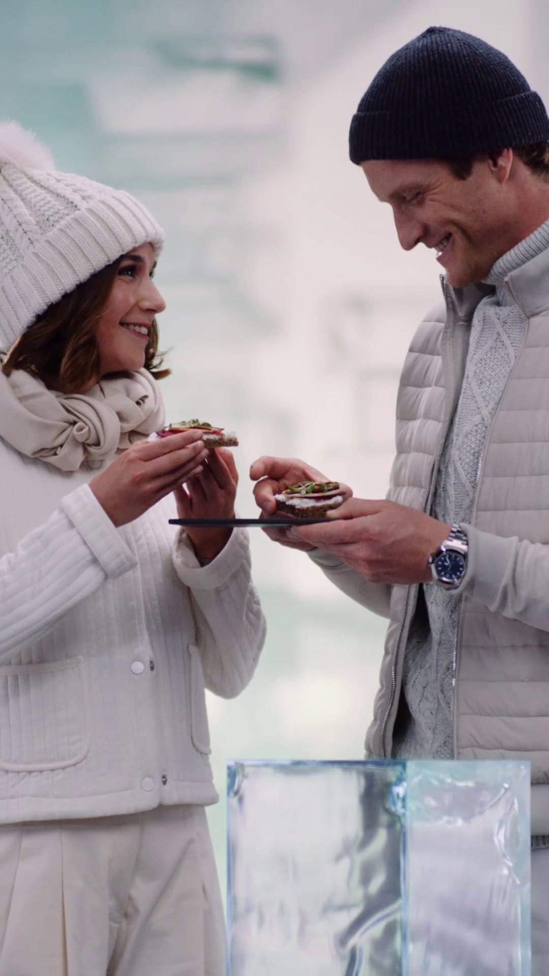 Post 6 by Victorinox México on Instagram (video)