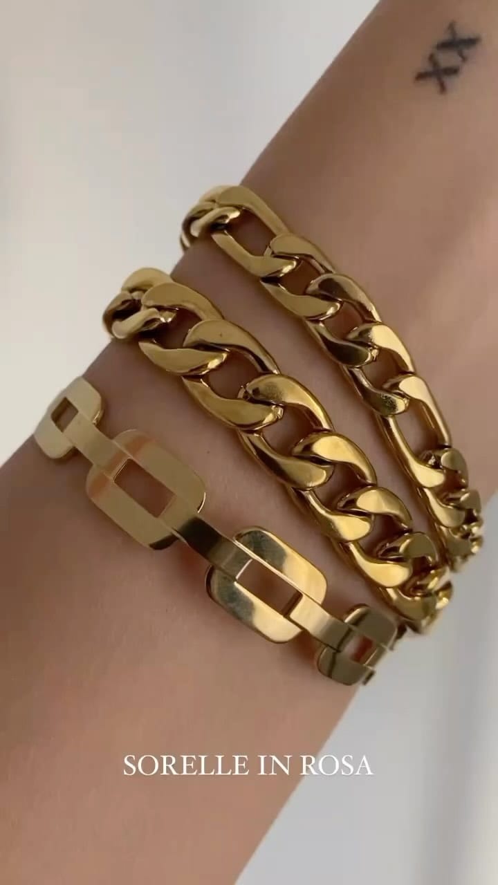 Post 6 by SORELLE IN ROSA on Instagram (video)