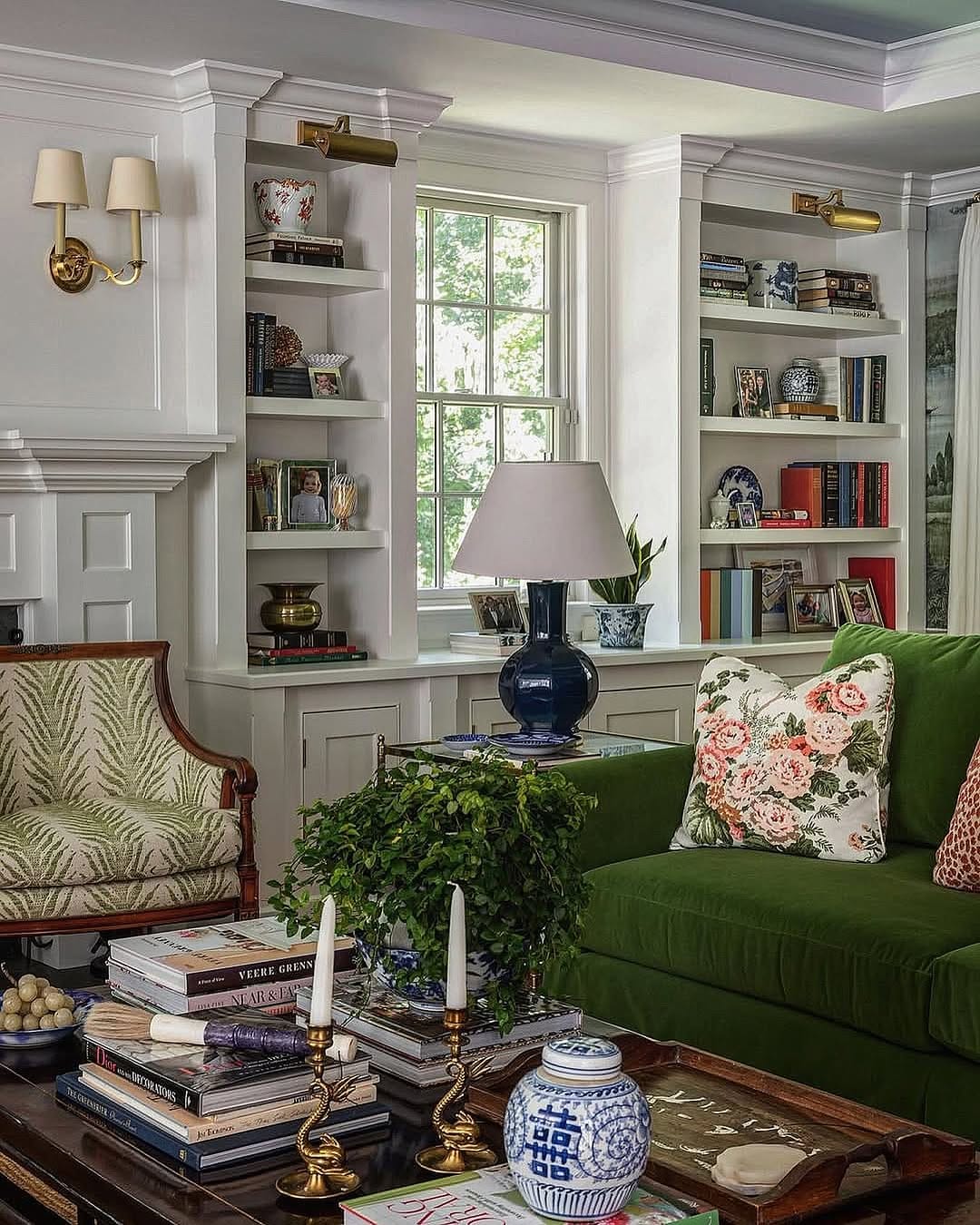 Post 1 by Jessica Lev Antiques on Instagram (image)