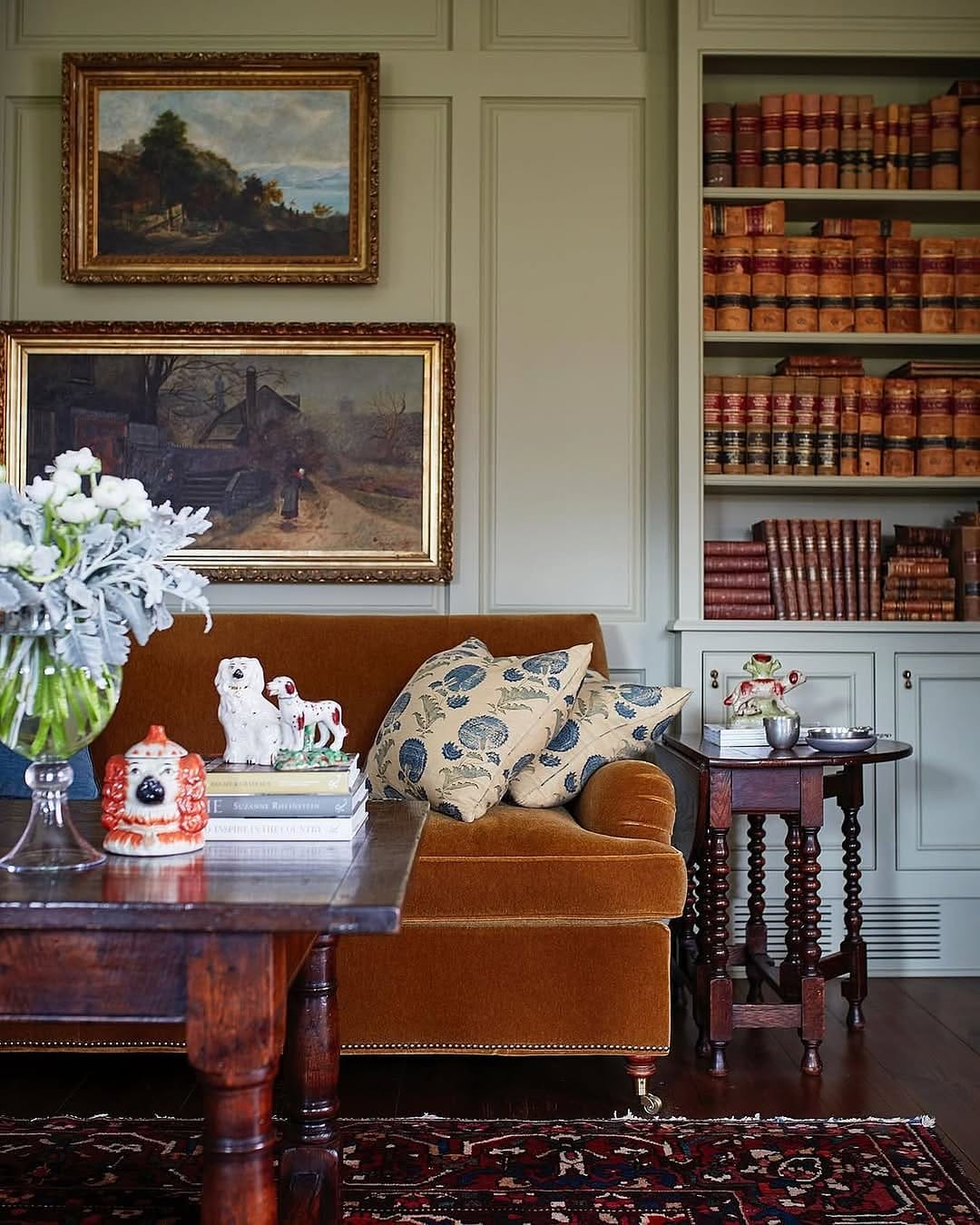 Post 6 by Jessica Lev Antiques on Instagram (image)