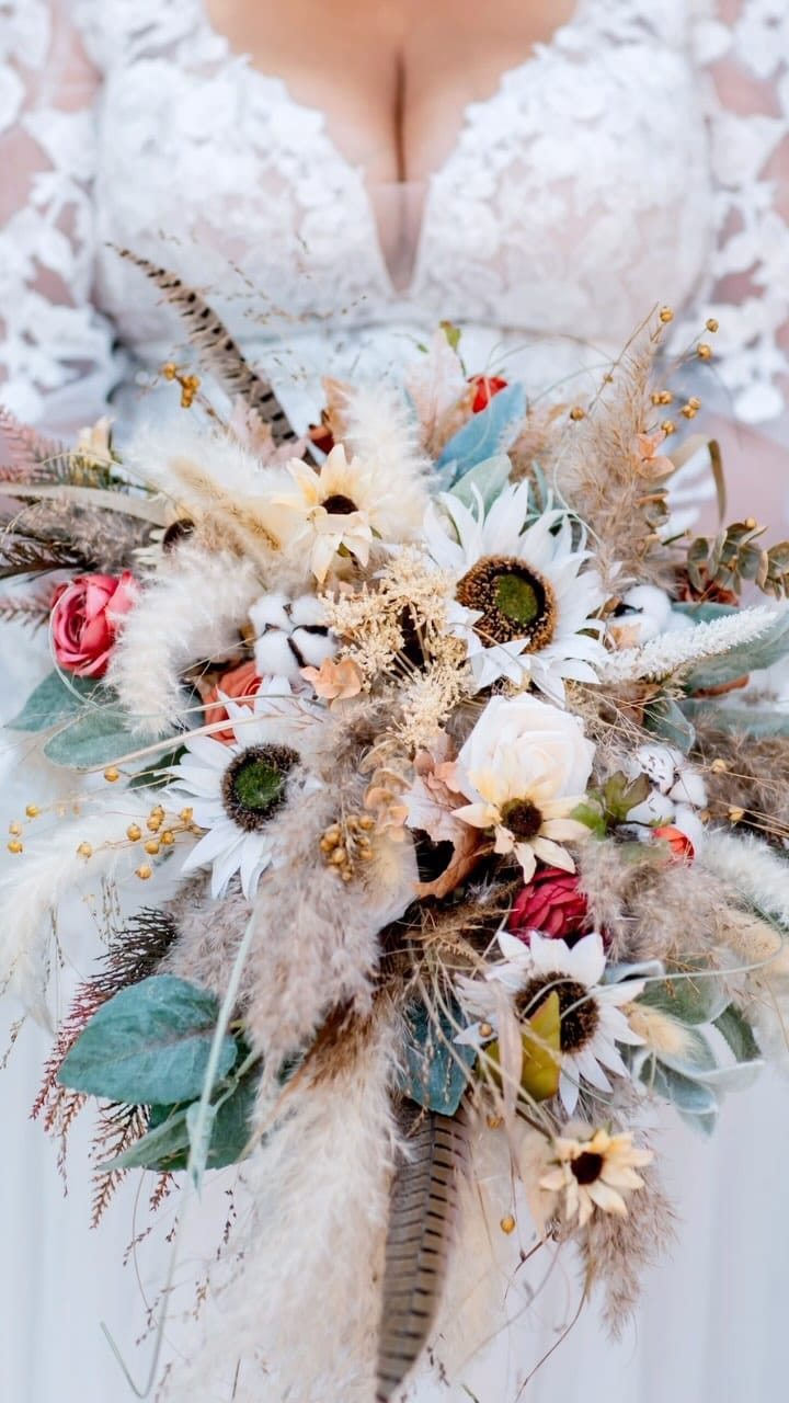 Post 3 by Cara D | Cara Designs on Instagram (video)