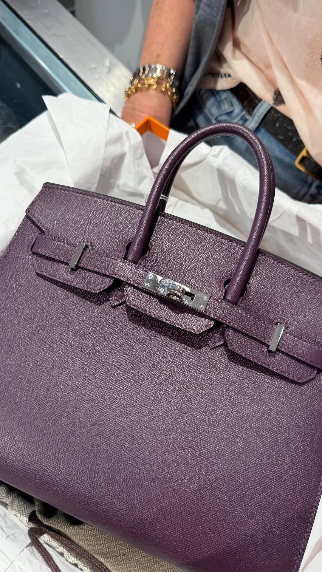 Post 8 by Authentic Luxury Resale on Instagram (video)