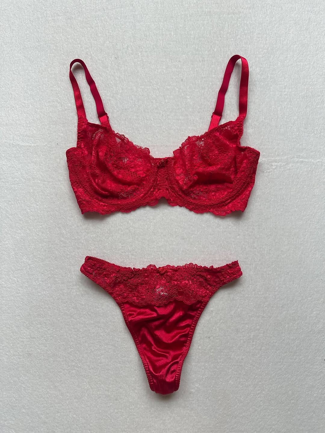 Post 7 by ♡ Riyah’s Boutique ♡ on Instagram (carousel)