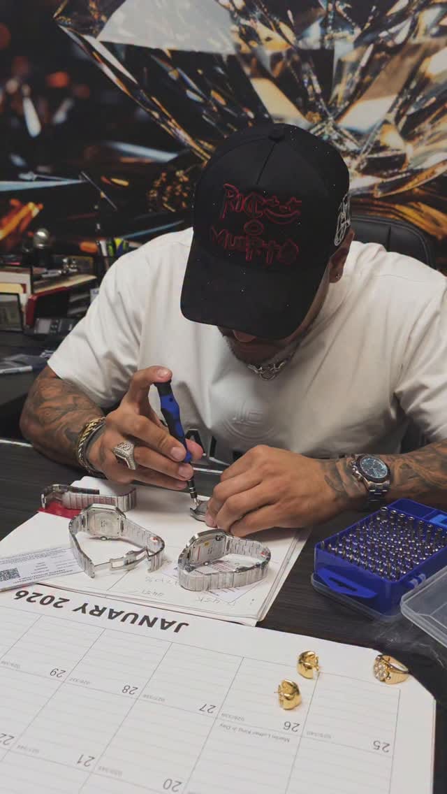 Post 5 by C4G Jewelers on Instagram (video)