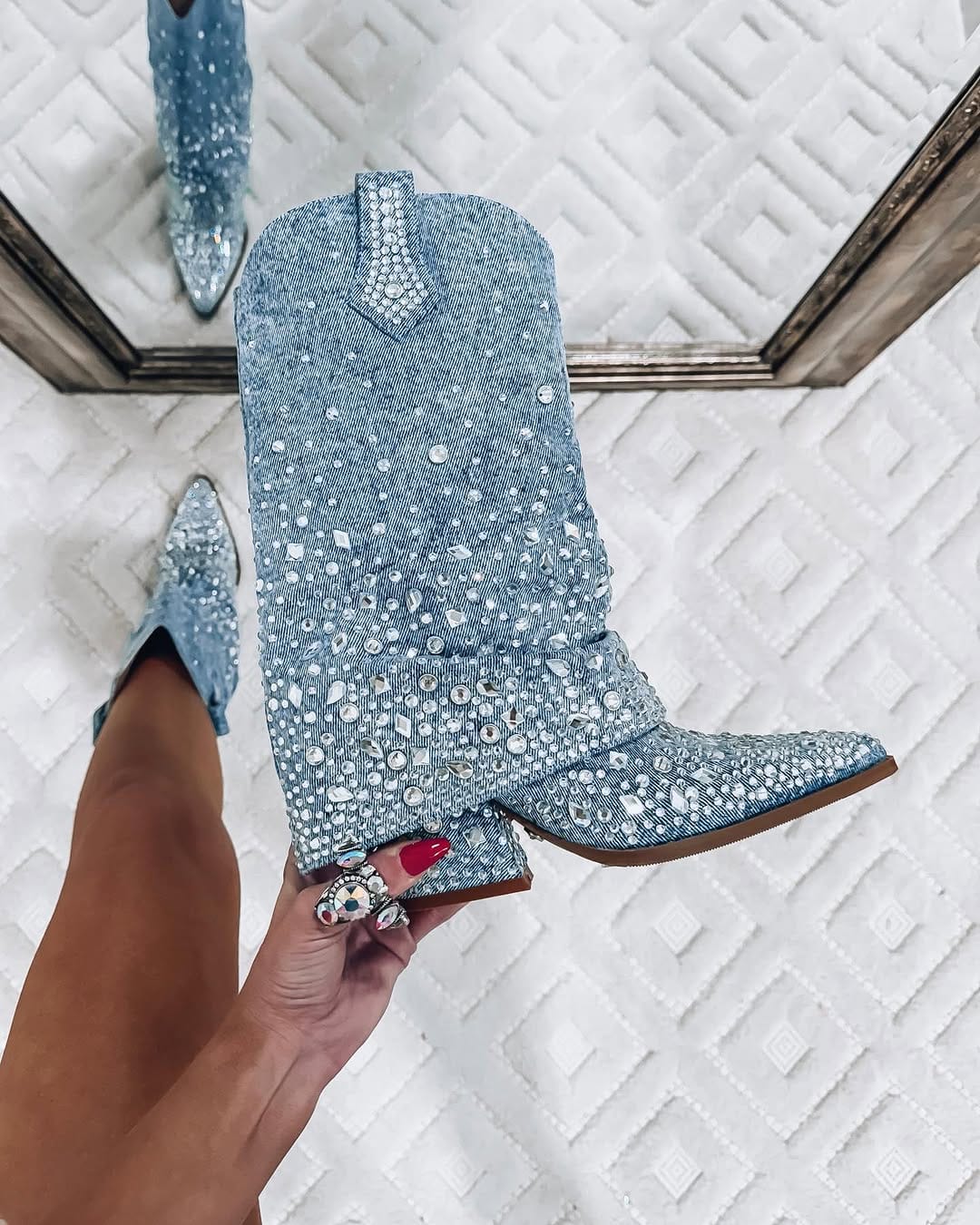 Post 4 by Matte Blaque Boutique on Instagram (carousel)
