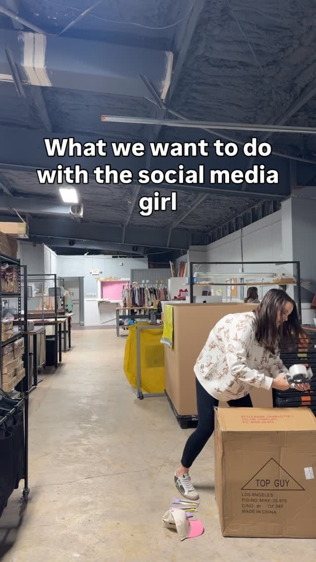 Post 8 by Flaunt Boutique | Online Boutique Based in Texas on Instagram (video)