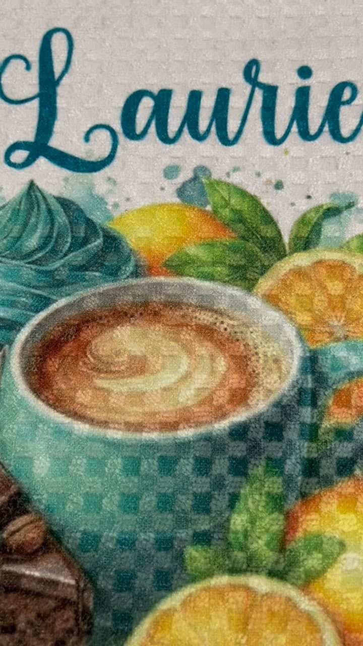 Post 3 by 𝐅𝐨𝐫𝐞𝐯𝐞𝐫 𝐖𝐚𝐲𝐮𝐮 - Regalos Personalizados on Instagram (video)