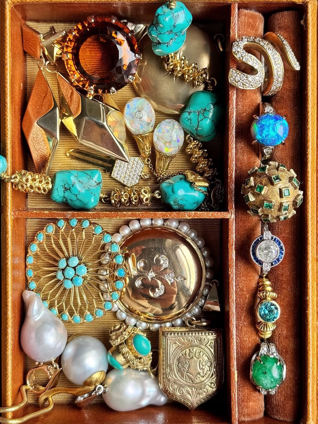 Post 9 by Market Square Jewelers on Instagram (image)