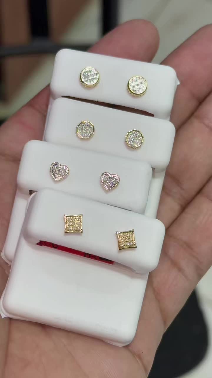 Post 3 by LVLS - Fine Jewelry on Instagram (video)