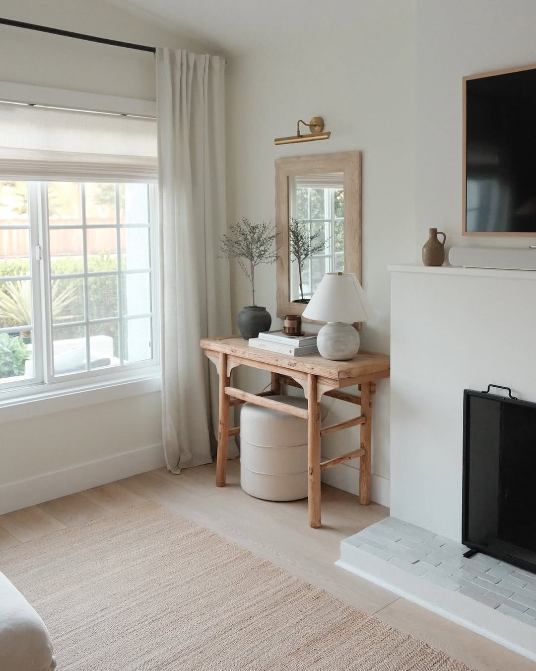 Post 10 by There’s SNOW Place Like Home on Instagram (image)