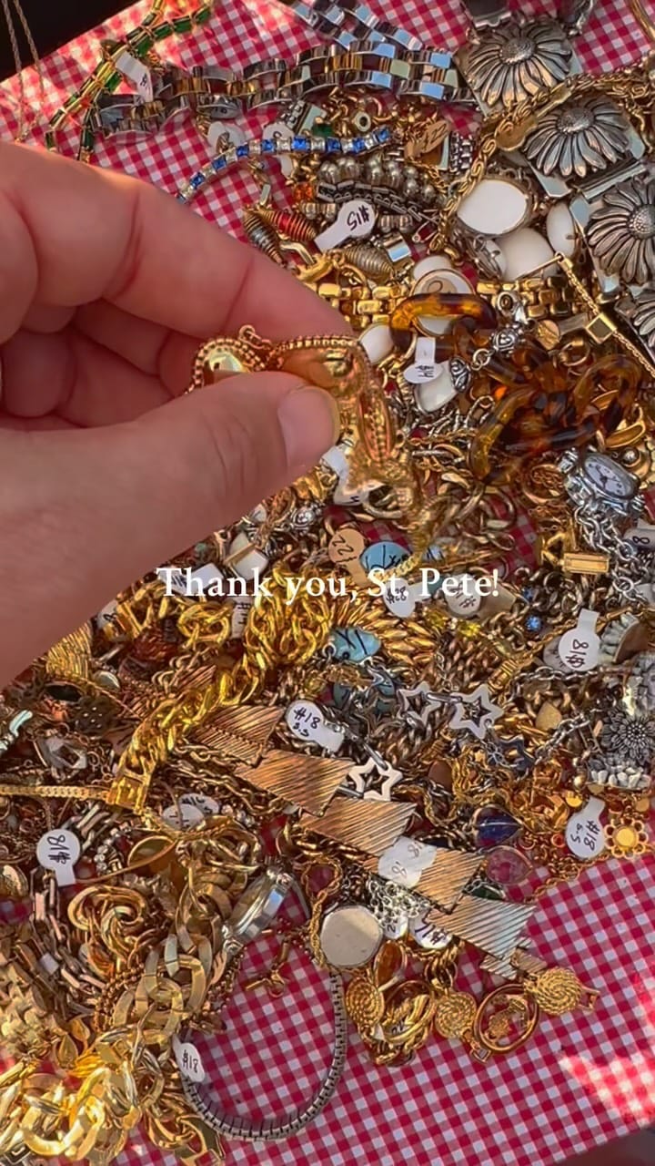 Post 2 by Indie Flea on Instagram (video)