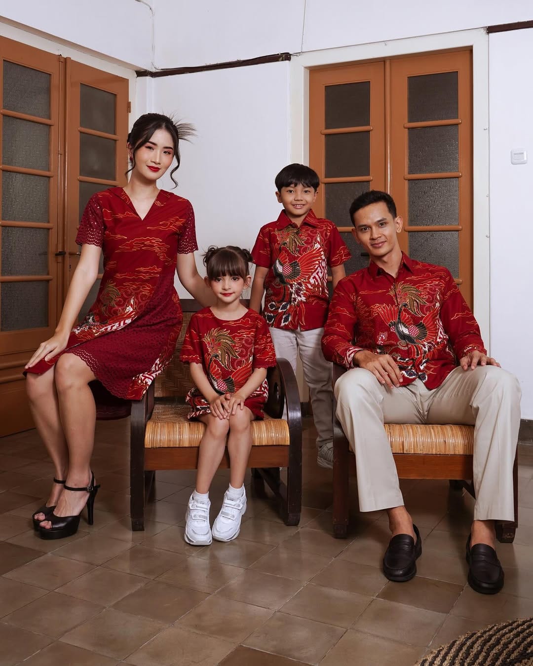 Post 8 by Rianty Batik on Instagram (image)