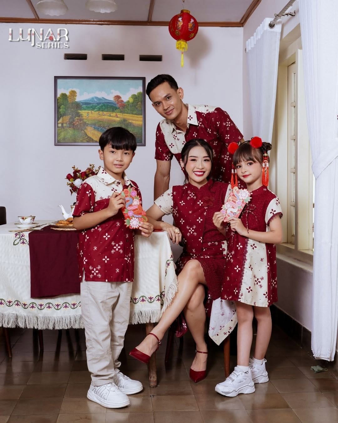 Post 1 by Rianty Batik on Instagram (image)