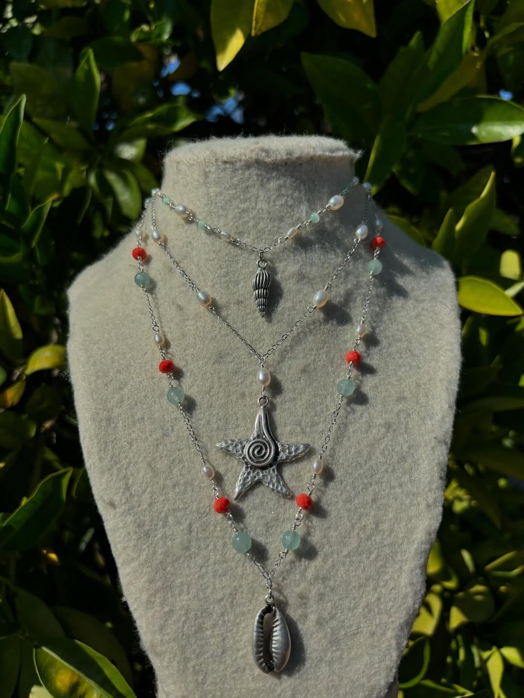 Post 8 by Happy Beadz Boutique on Instagram (carousel)