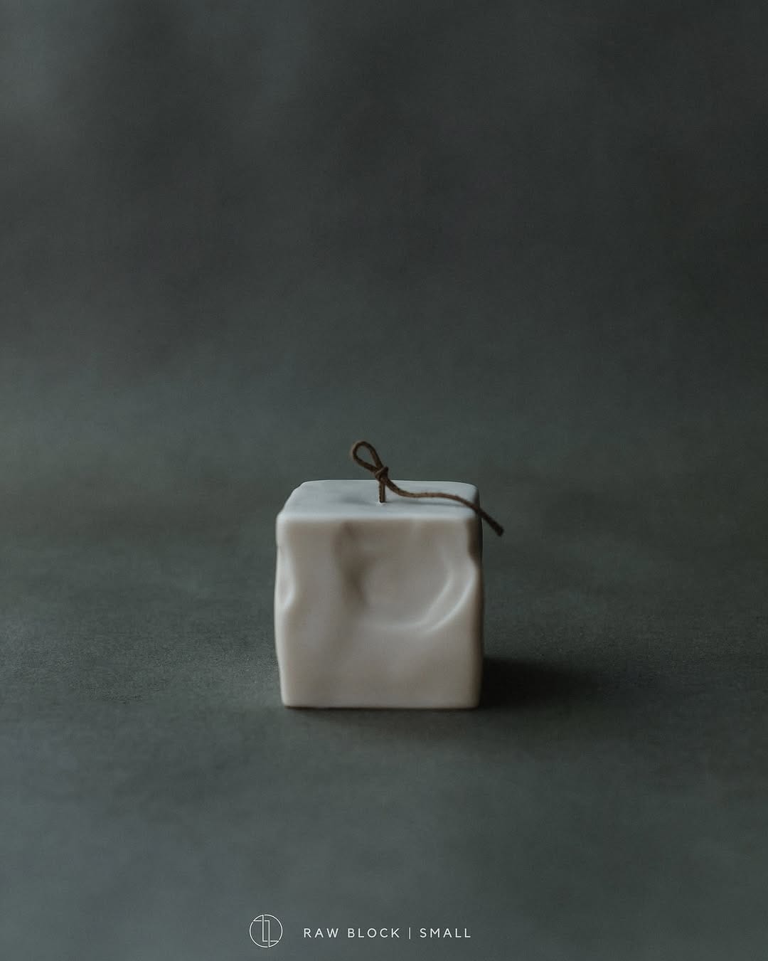 Post 7 by LAWA | handcrafted candles on Instagram (carousel)