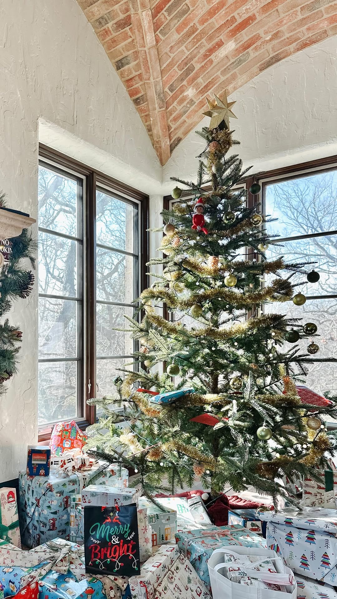 Post 5 by Dead People’s Stuff | Architectural Antiques + Design on Instagram (video)