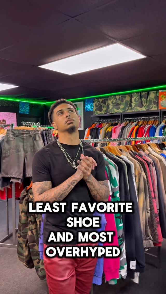 Post 4 by Green Vintage Store on Instagram (video)