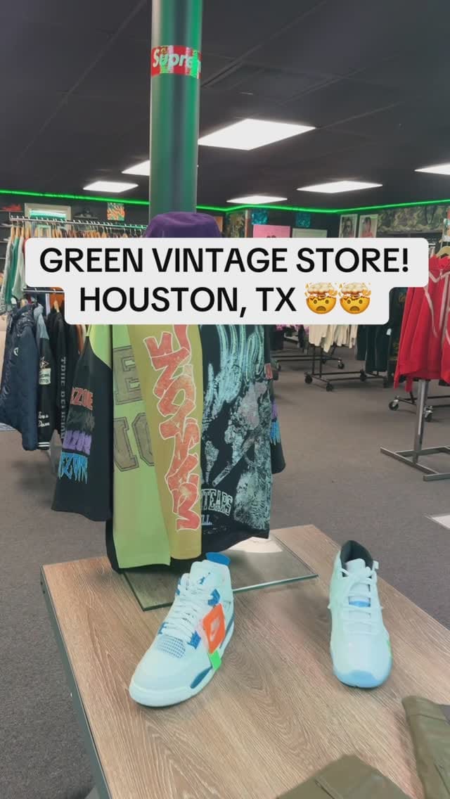 Post 10 by Green Vintage Store on Instagram (video)