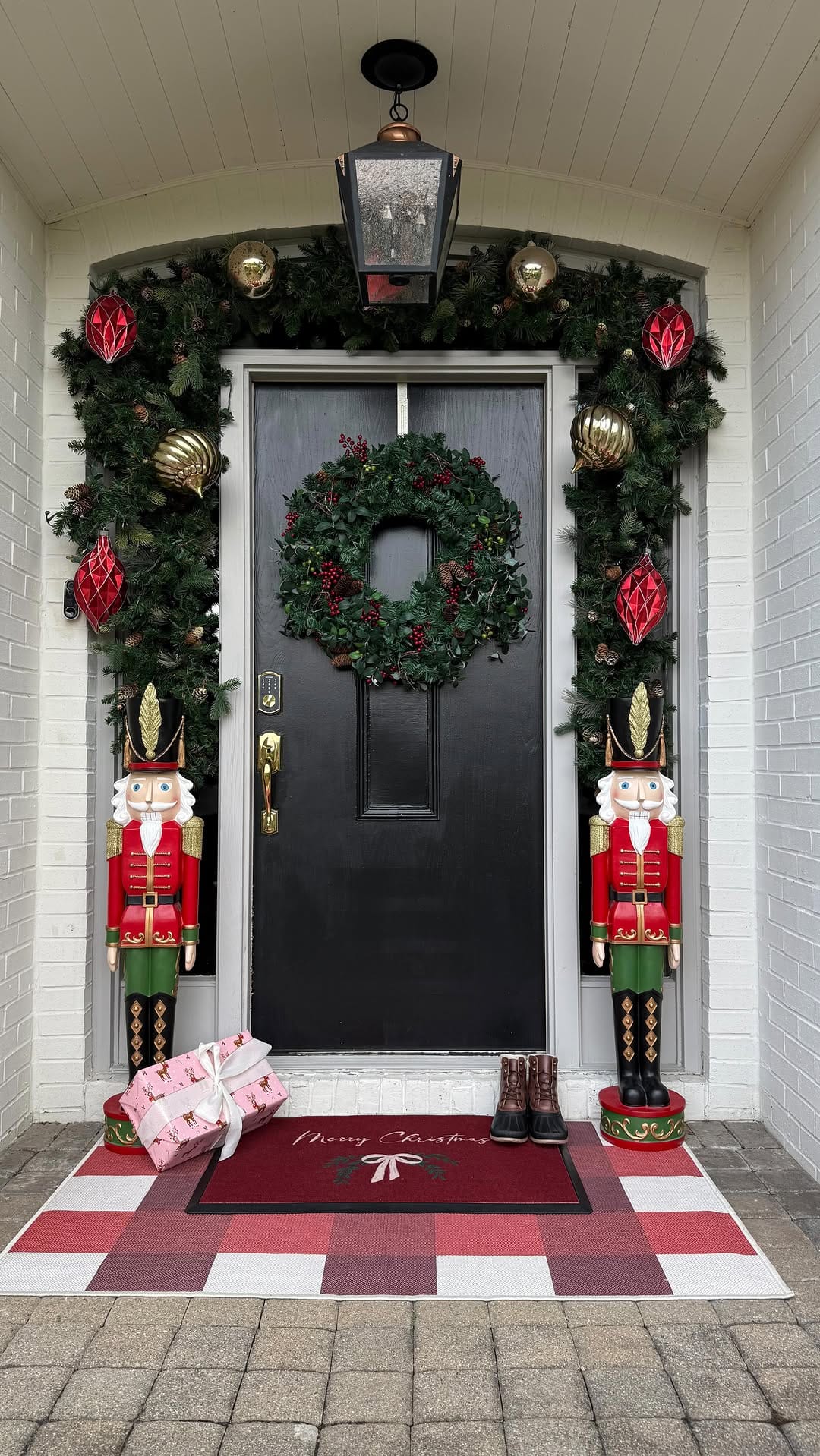 Post 5 by Sara Davis | Sincerely, Sara D. on Instagram (video)
