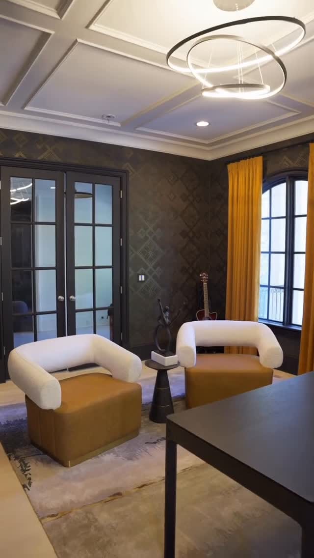 Post 3 by Wallcoverings Wallpaper Store Orlando Tampa on Instagram (video)
