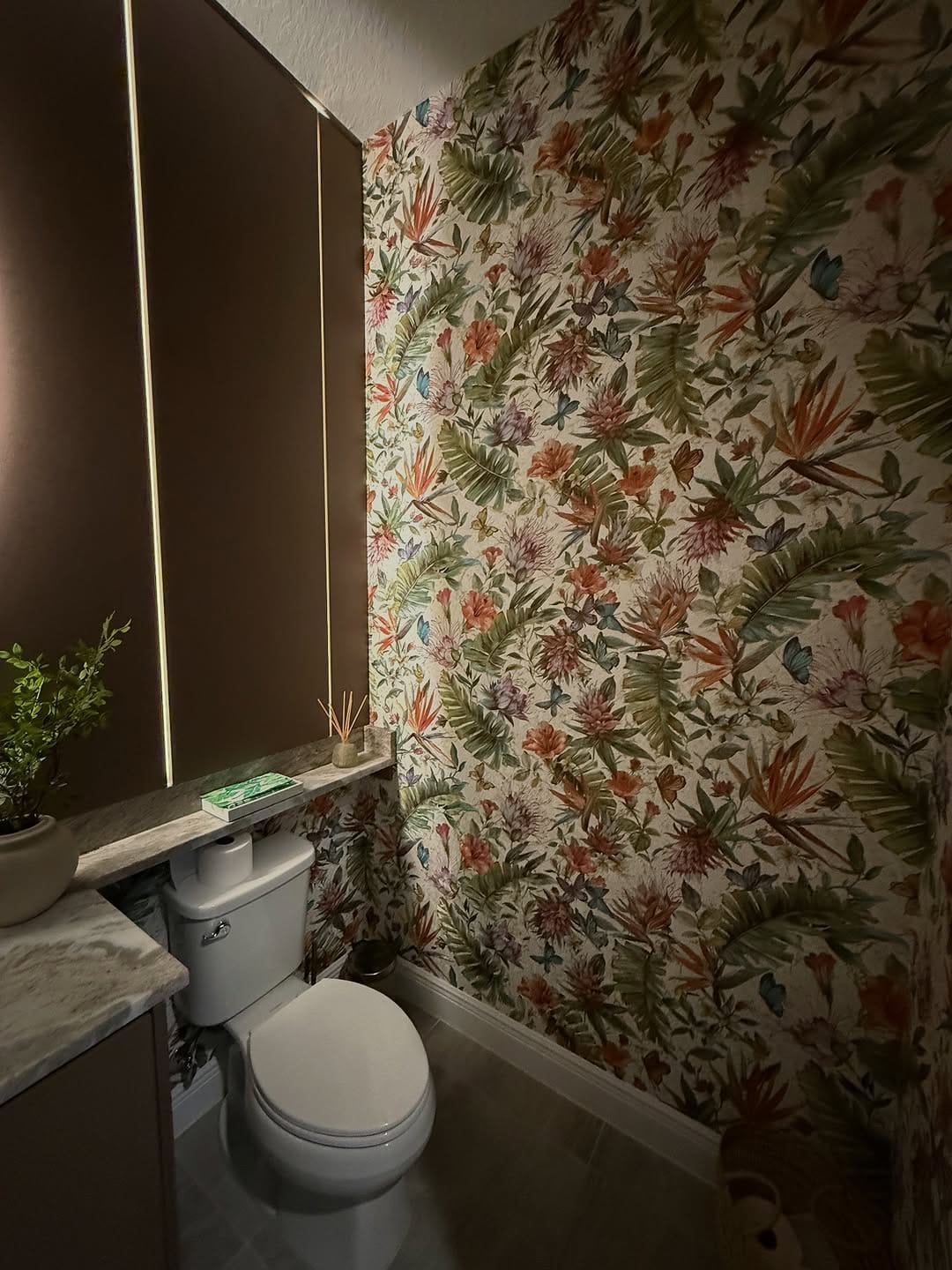Post 10 by Wallcoverings Wallpaper Store Orlando Tampa on Instagram (carousel)