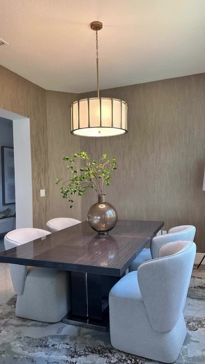 Post 6 by Wallcoverings Wallpaper Store Orlando Tampa on Instagram (video)