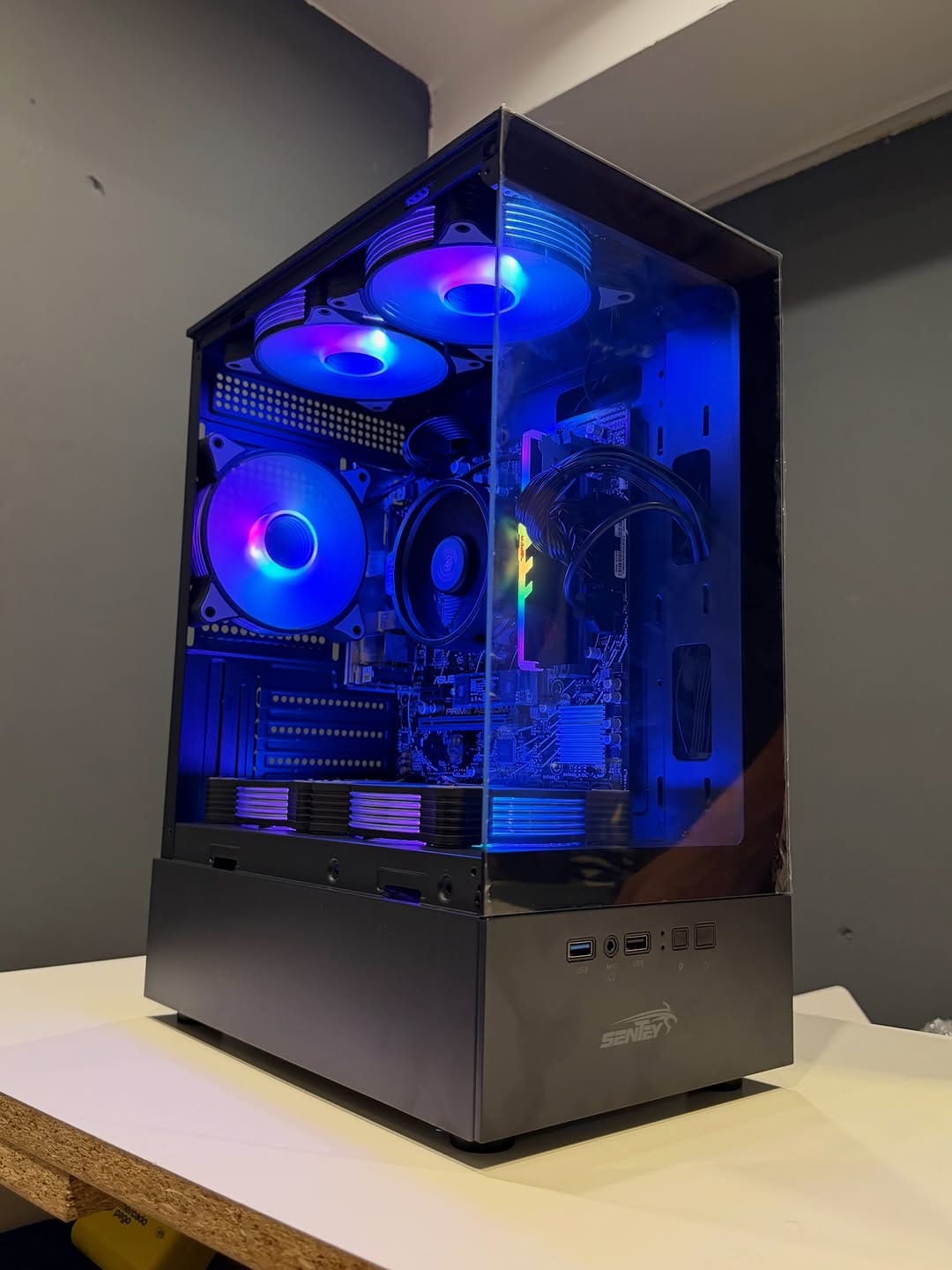 Post 10 by MOBO | PC GAMER | Mar del Plata on Instagram (carousel)