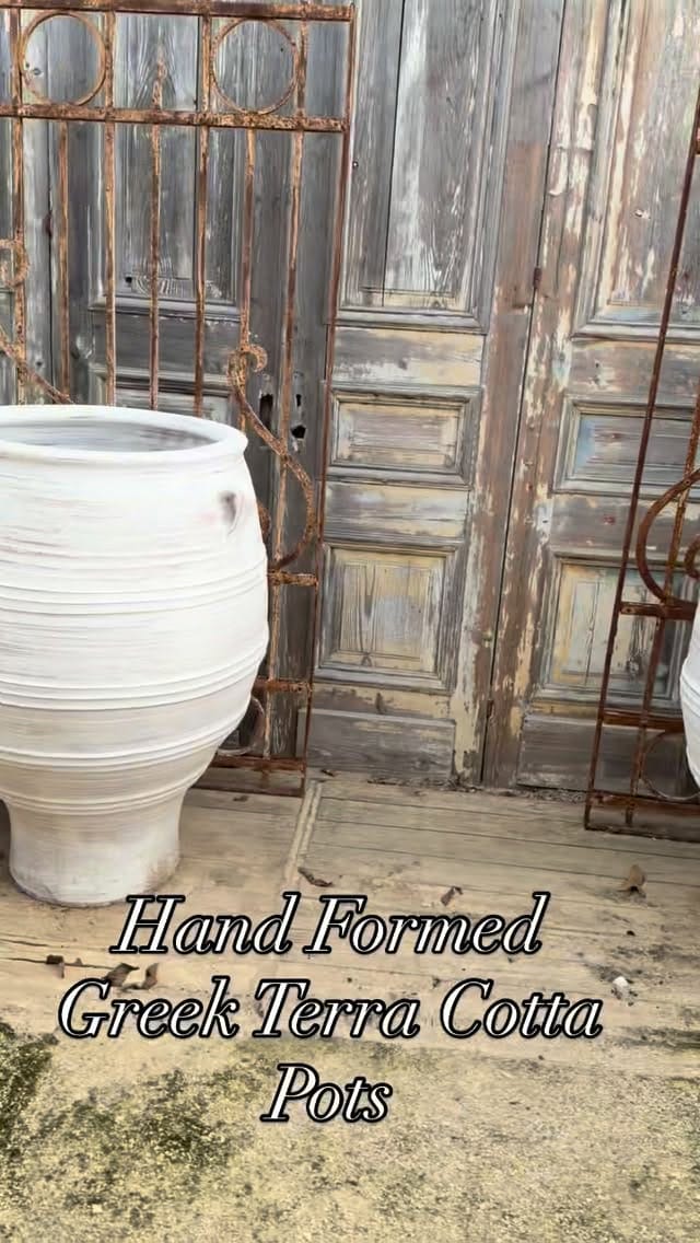 Post 4 by Antiques & Vintage Round Top on Instagram (video)