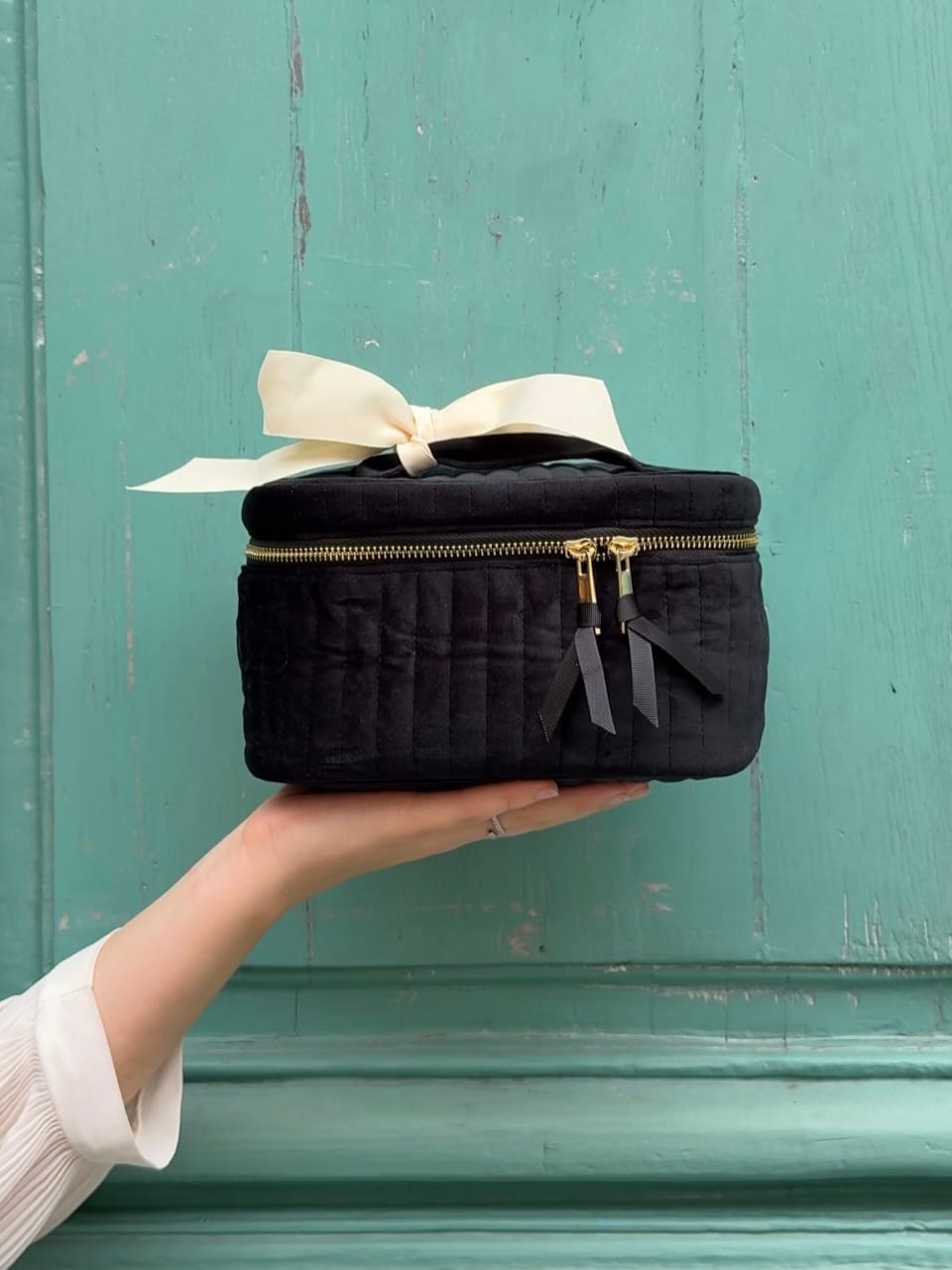 Post 4 by Bag-all on Instagram (carousel)