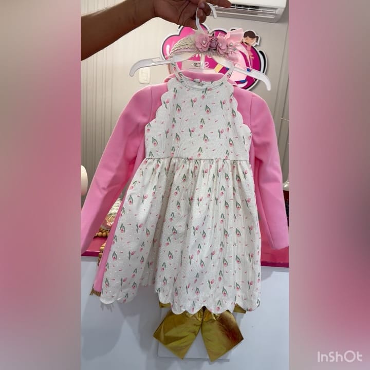 Post 8 by Tienda de ropa para bebe, niños/as🩷💙 on Instagram (carousel)