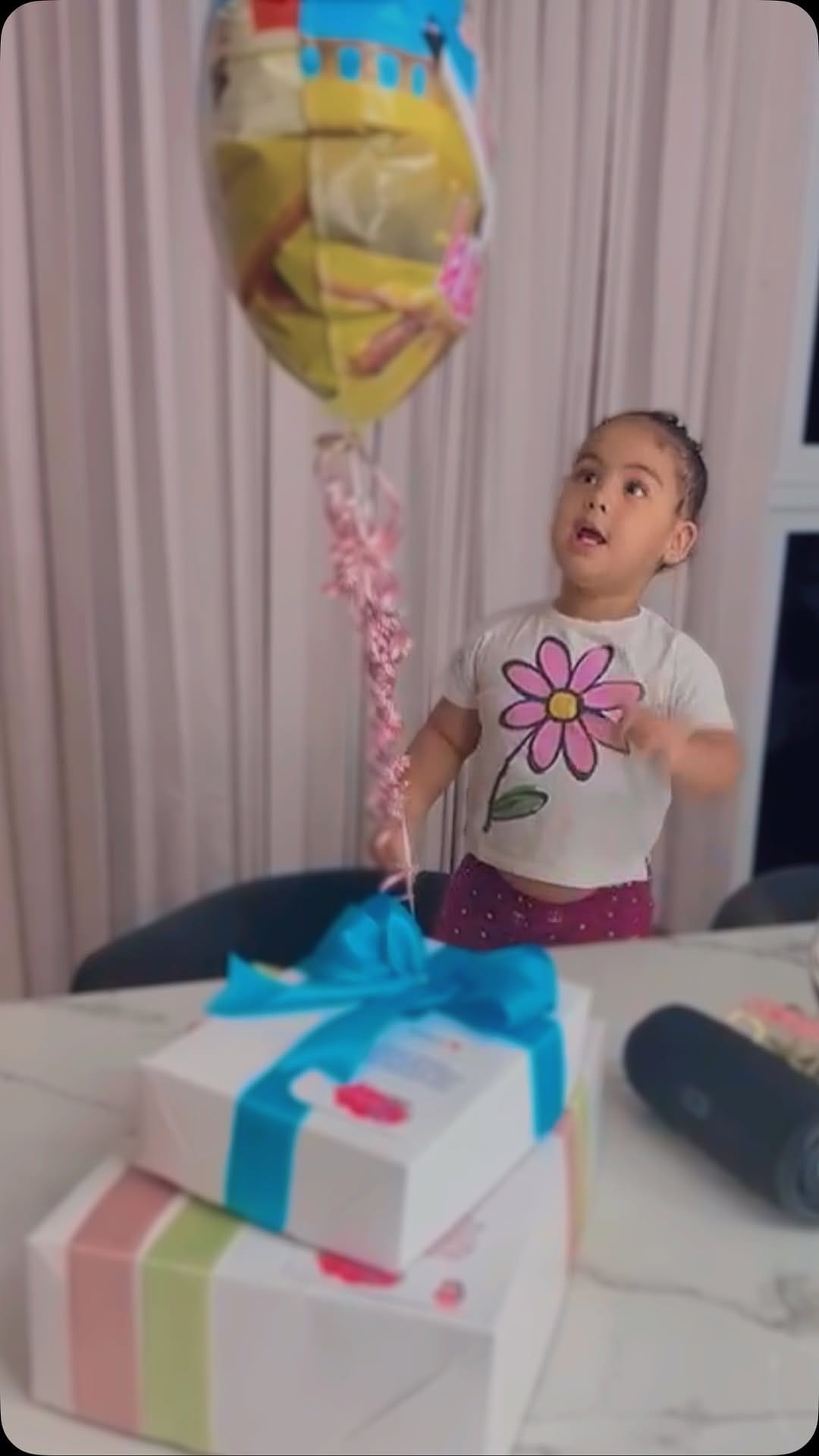 Post 10 by Tienda de ropa para bebe, niños/as🩷💙 on Instagram (video)