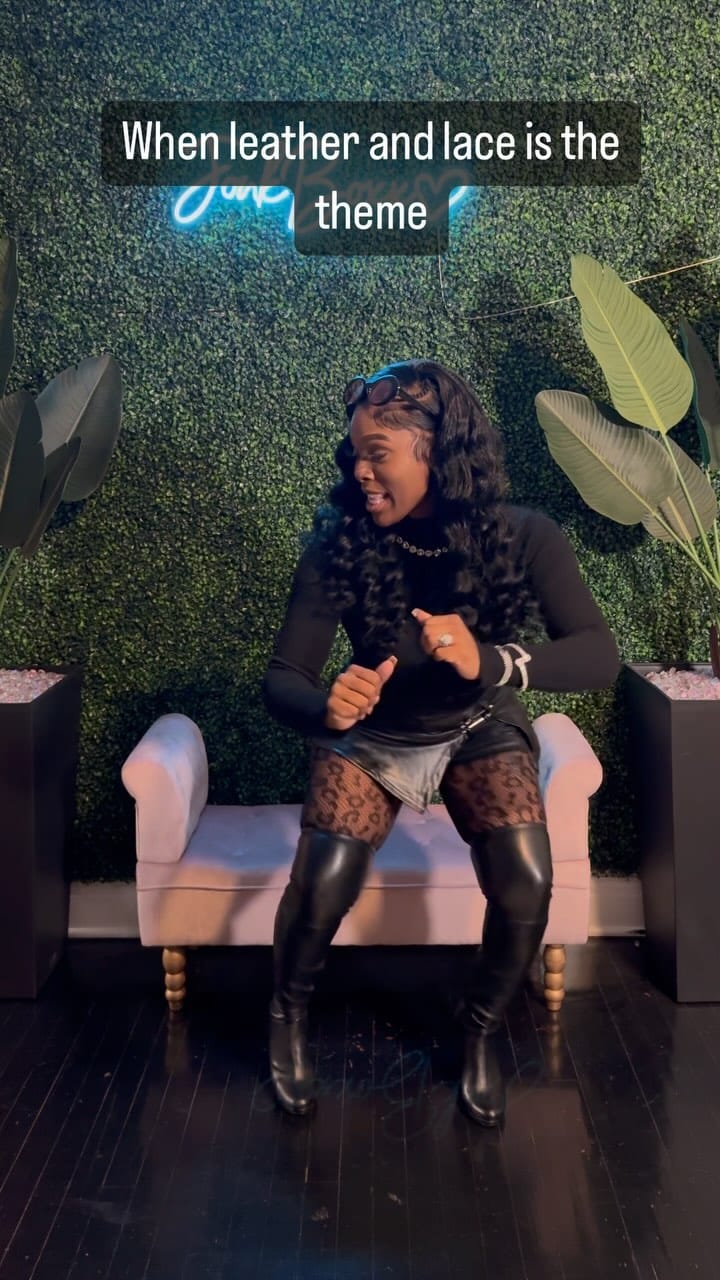 Post 8 by Houston’s Fashion Boutique on Instagram (video)