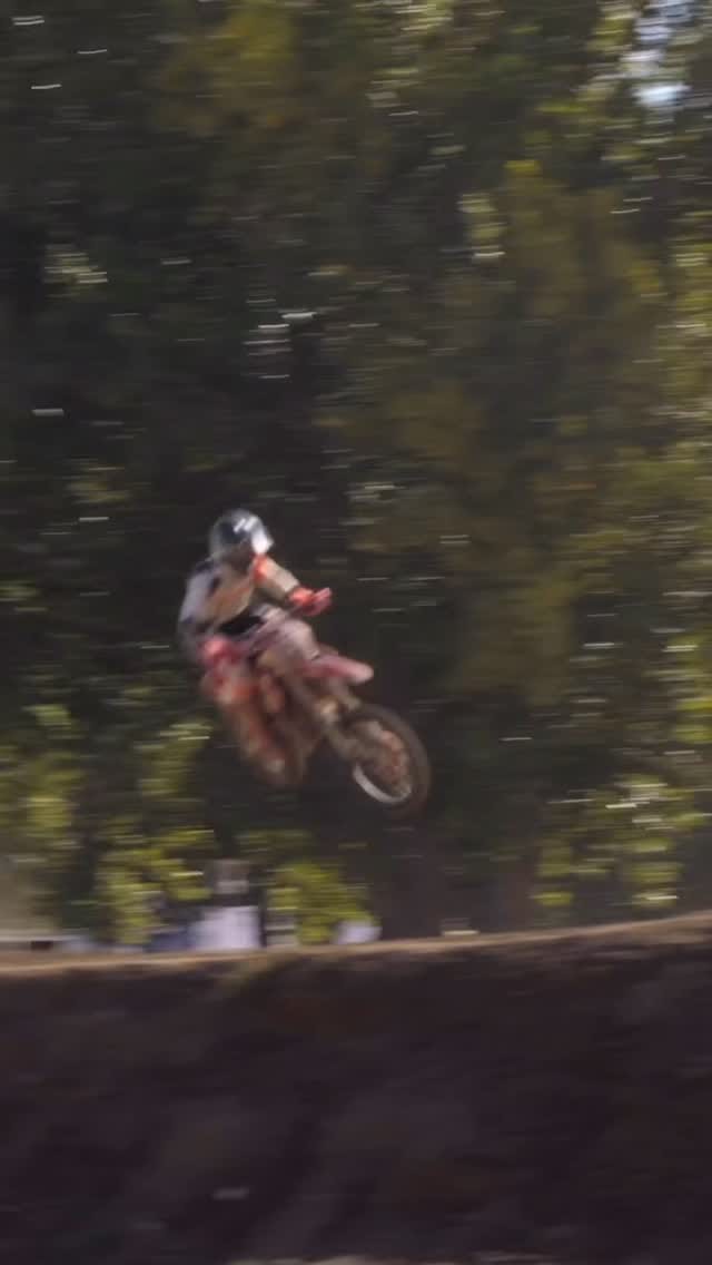 Post 10 by Joel Burkett on Instagram (video)