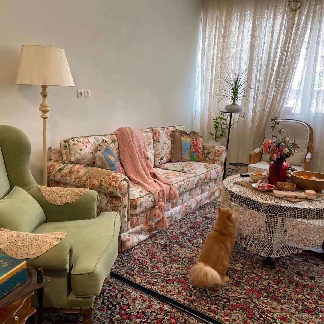 Post 6 by "Timeless Elegance" خانه بلوط،تولیدکننده مبلمان|بوفه |سرویس خواب on Instagram (carousel)