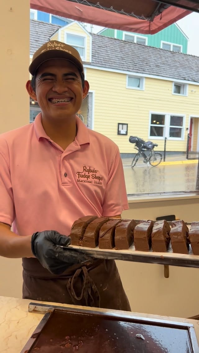 Post 6 by Mackinac Island 💕 Ryba’s Fudge Shops on Instagram (video)