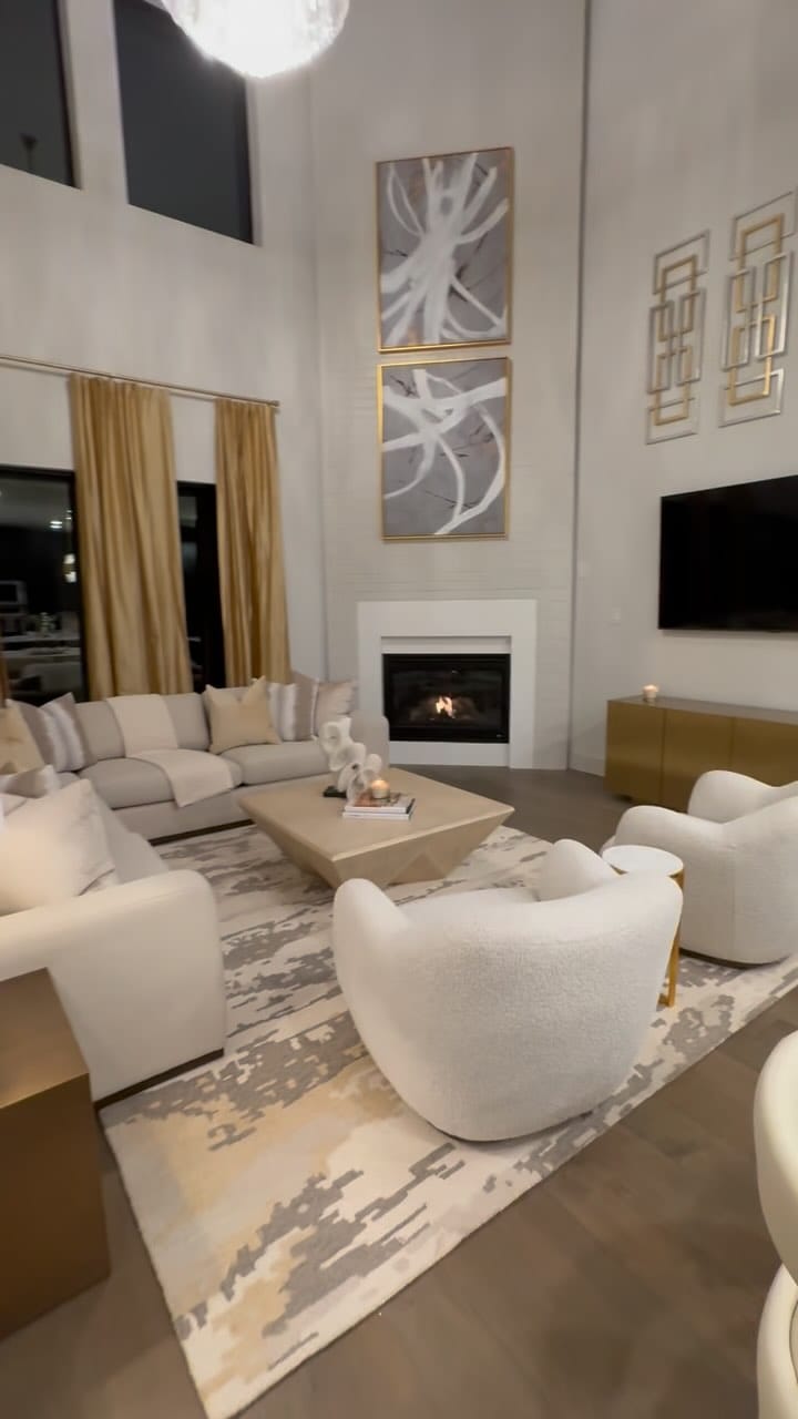 Post 4 by Interior Design |Consignment on Instagram (video)