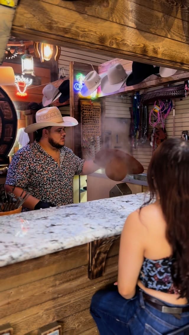 Post 4 by Los Vaqueros Western Wear on Instagram (video)