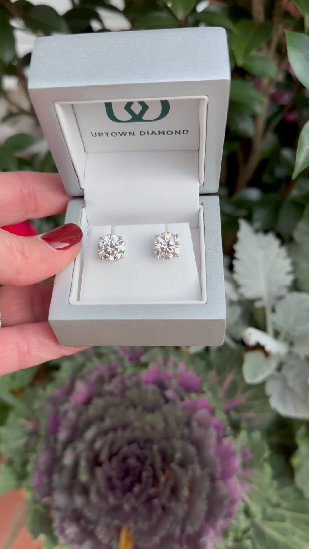 Post 3 by Uptown Diamond & Jewelry on Instagram (video)