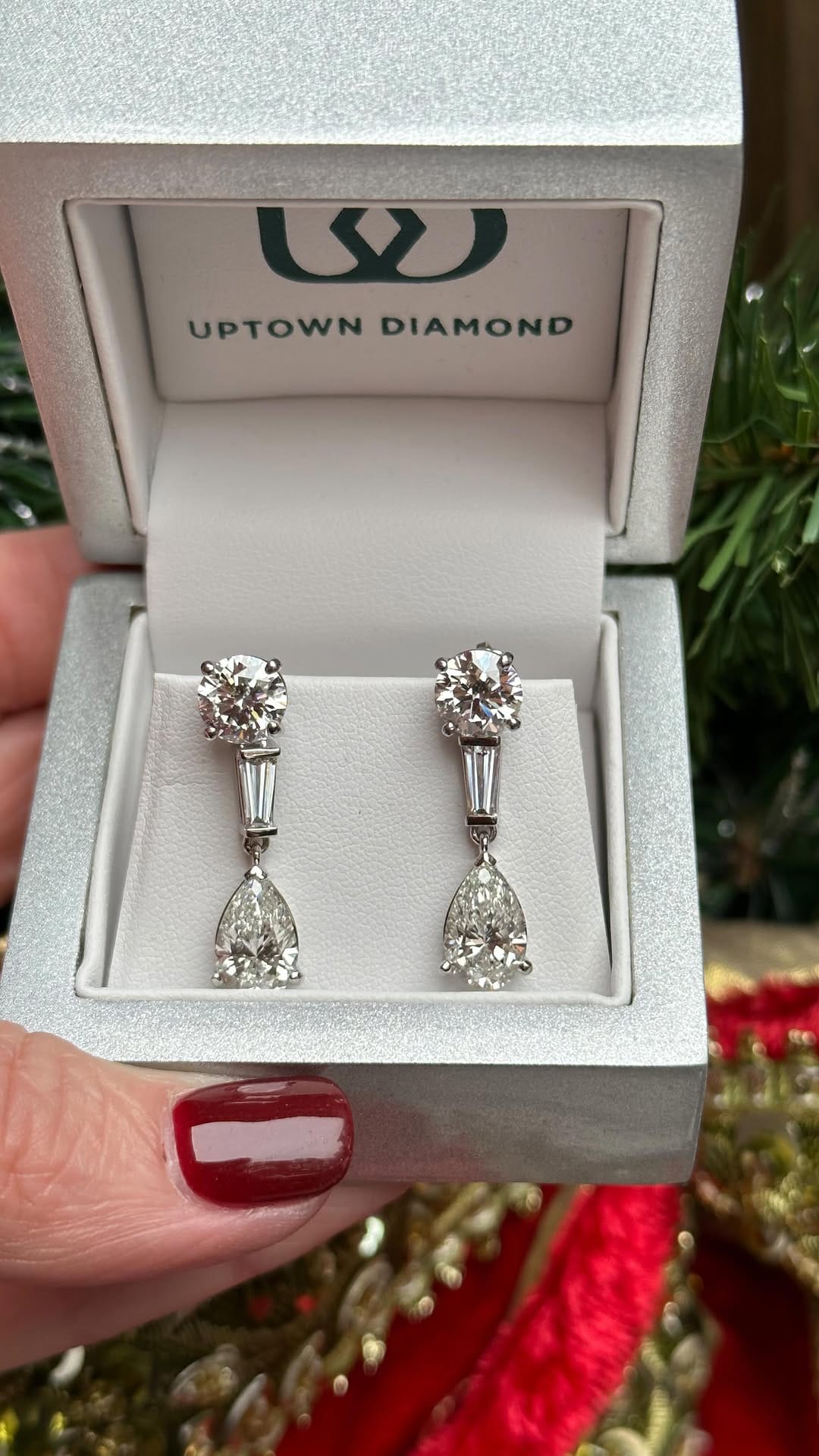 Post 6 by Uptown Diamond & Jewelry on Instagram (video)